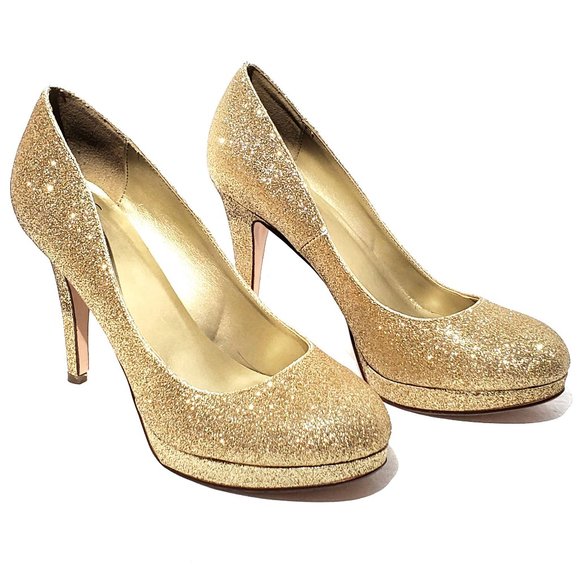 gold stiletto pumps